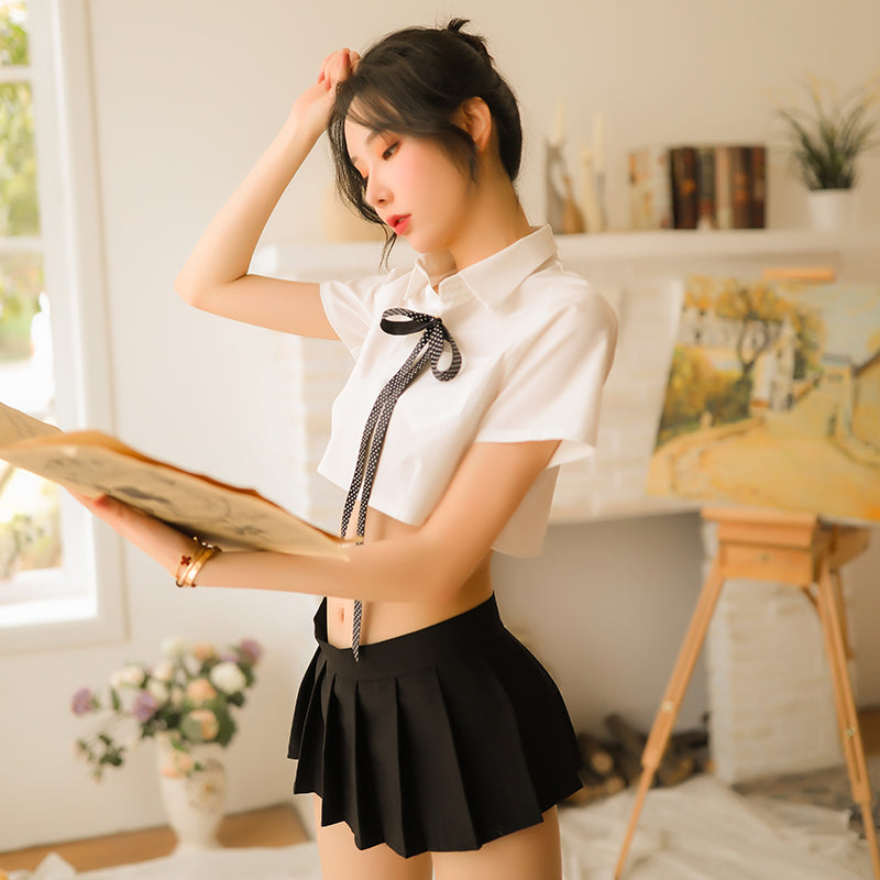 清纯学院风露脐百褶裙摆学生制服(均码/加大码)G389
